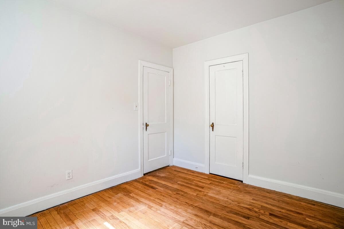 1230 Stevens Avenue photo 22