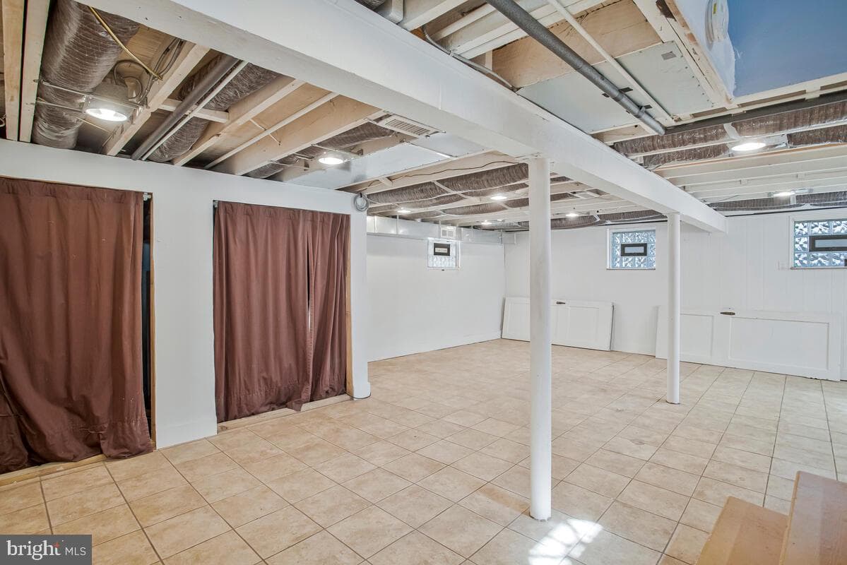 1230 Stevens Avenue photo 24