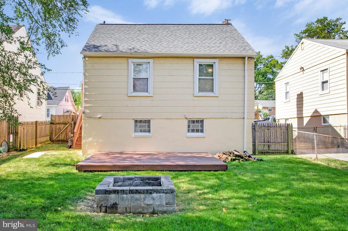 1230 Stevens Avenue photo 6
