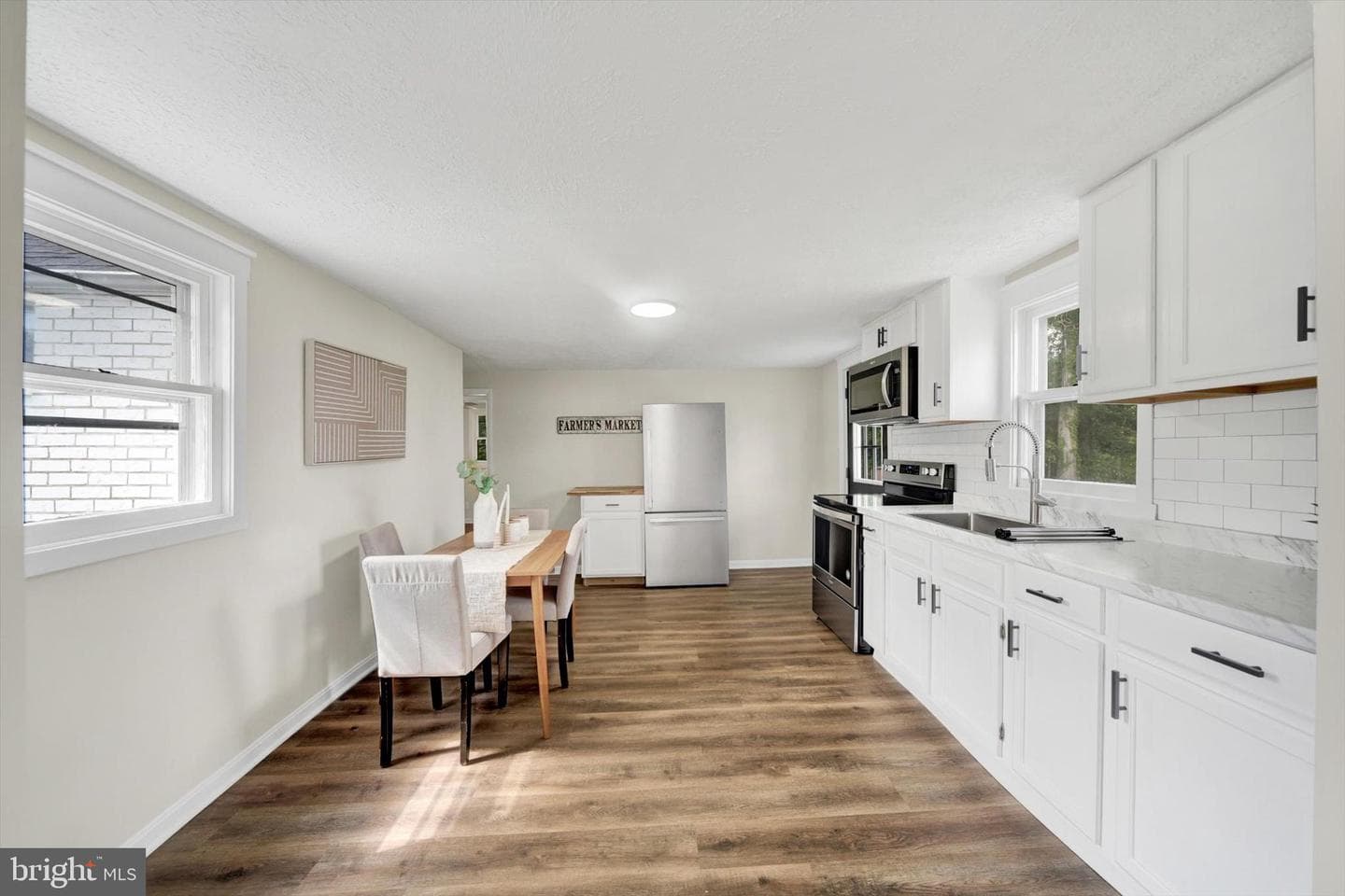 6011 Cecil Avenue photo 10