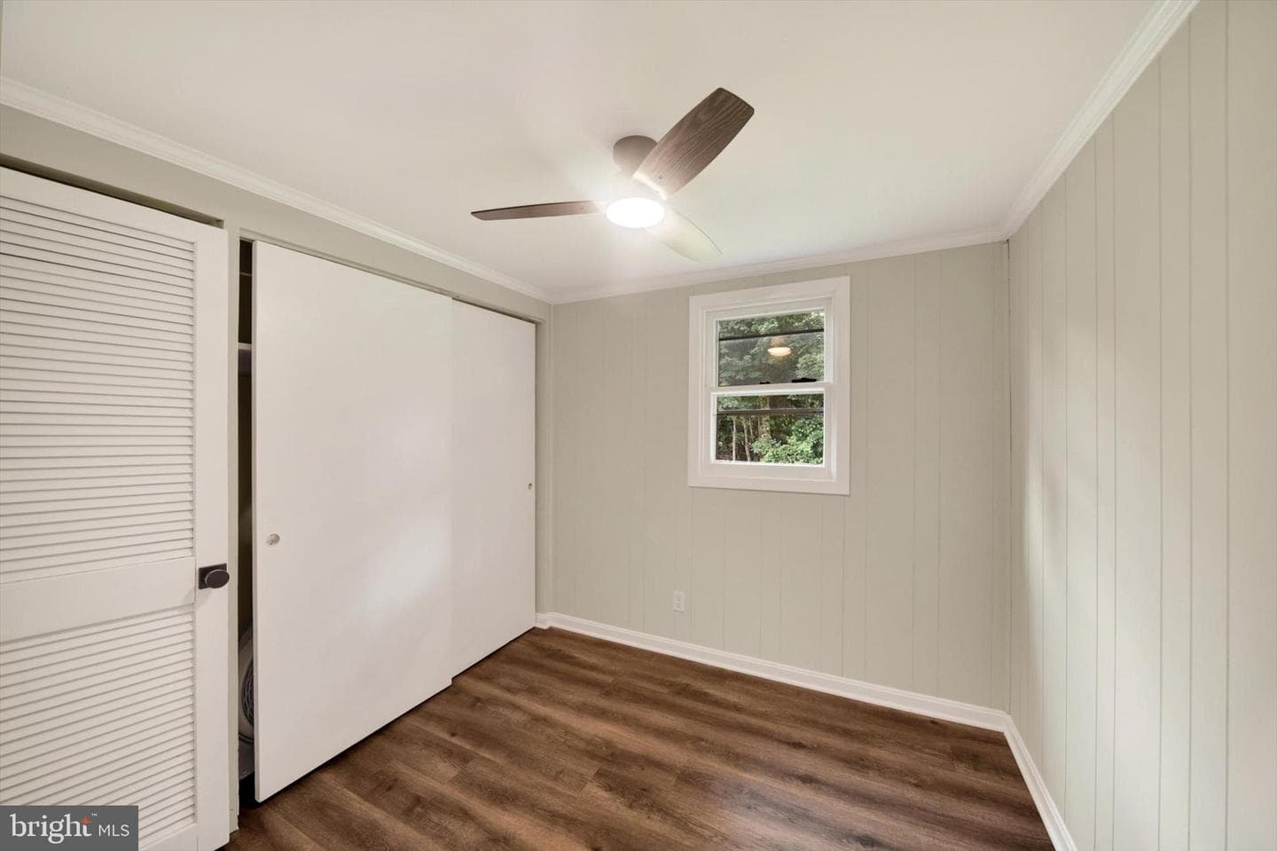 6011 Cecil Avenue photo 17