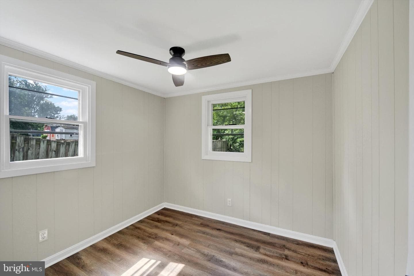 6011 Cecil Avenue photo 21