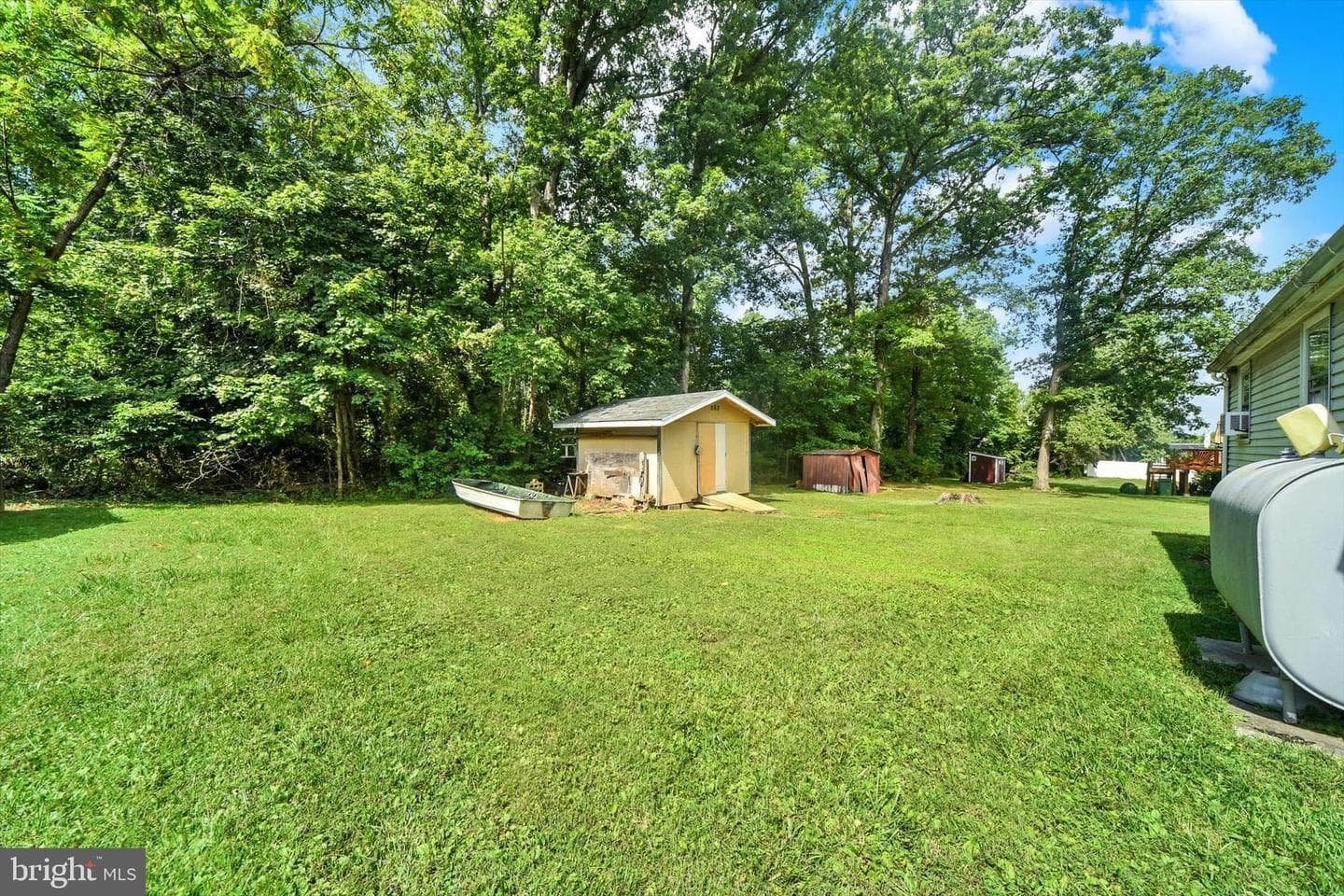 6011 Cecil Avenue photo 26