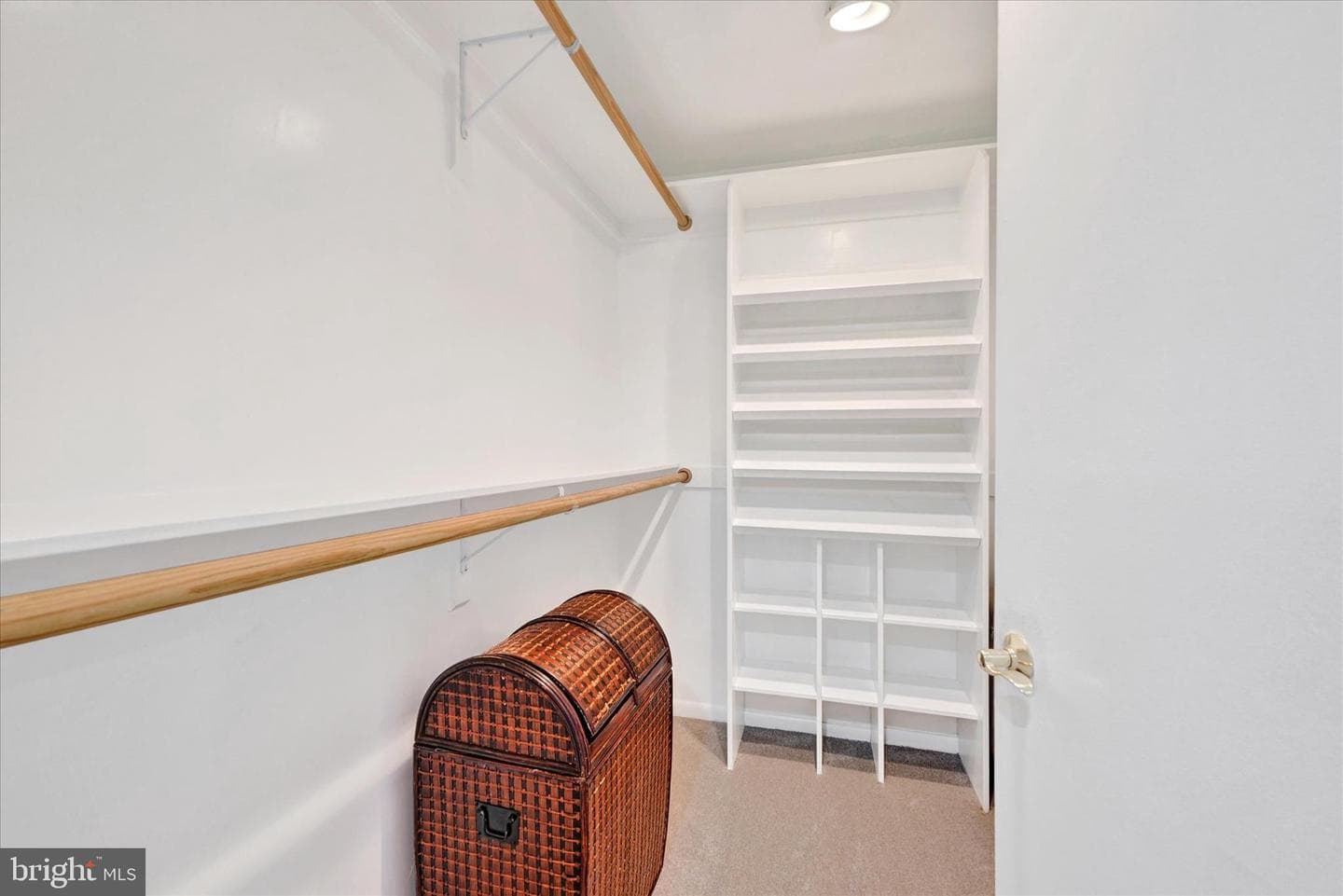 2304 Velvet Ridge Drive photo 21