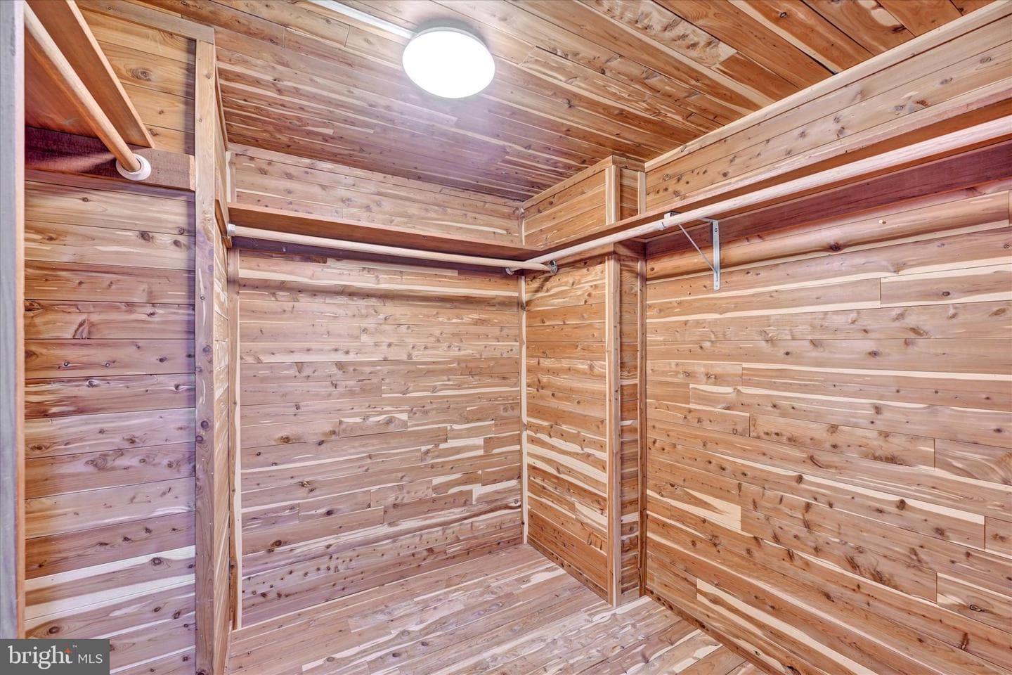 2304 Velvet Ridge Drive photo 33