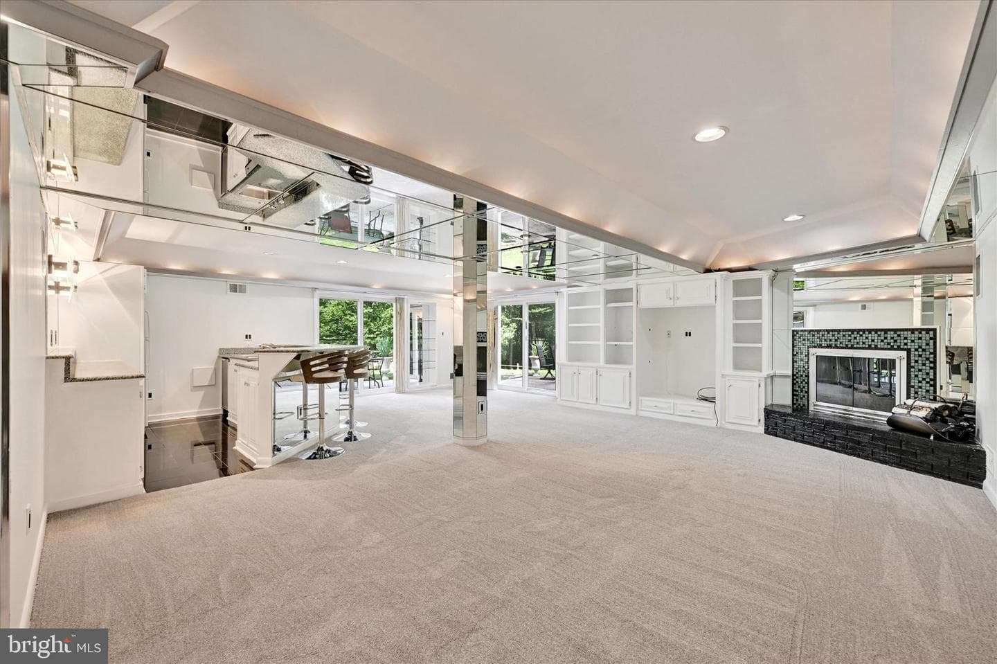 2304 Velvet Ridge Drive photo 34