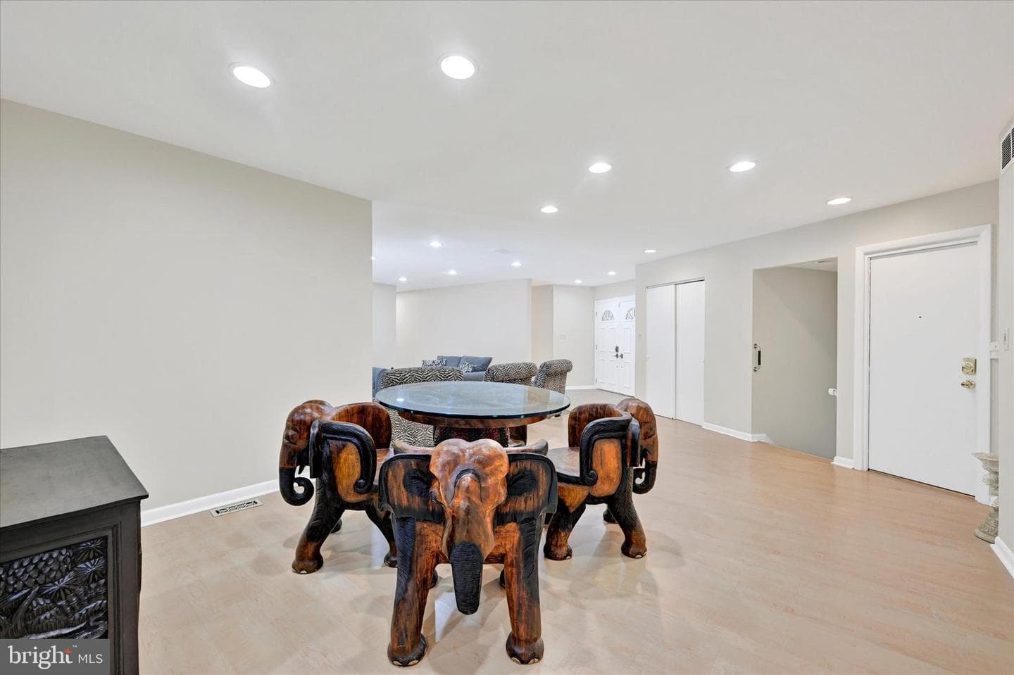 2304 Velvet Ridge Drive photo 9