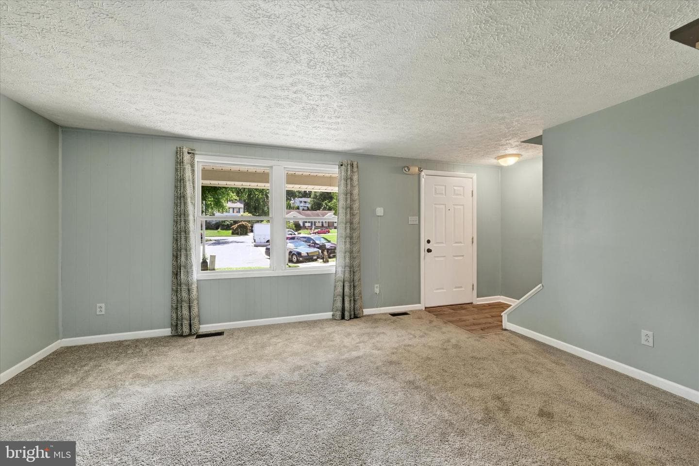 10 Knaves Court photo 3