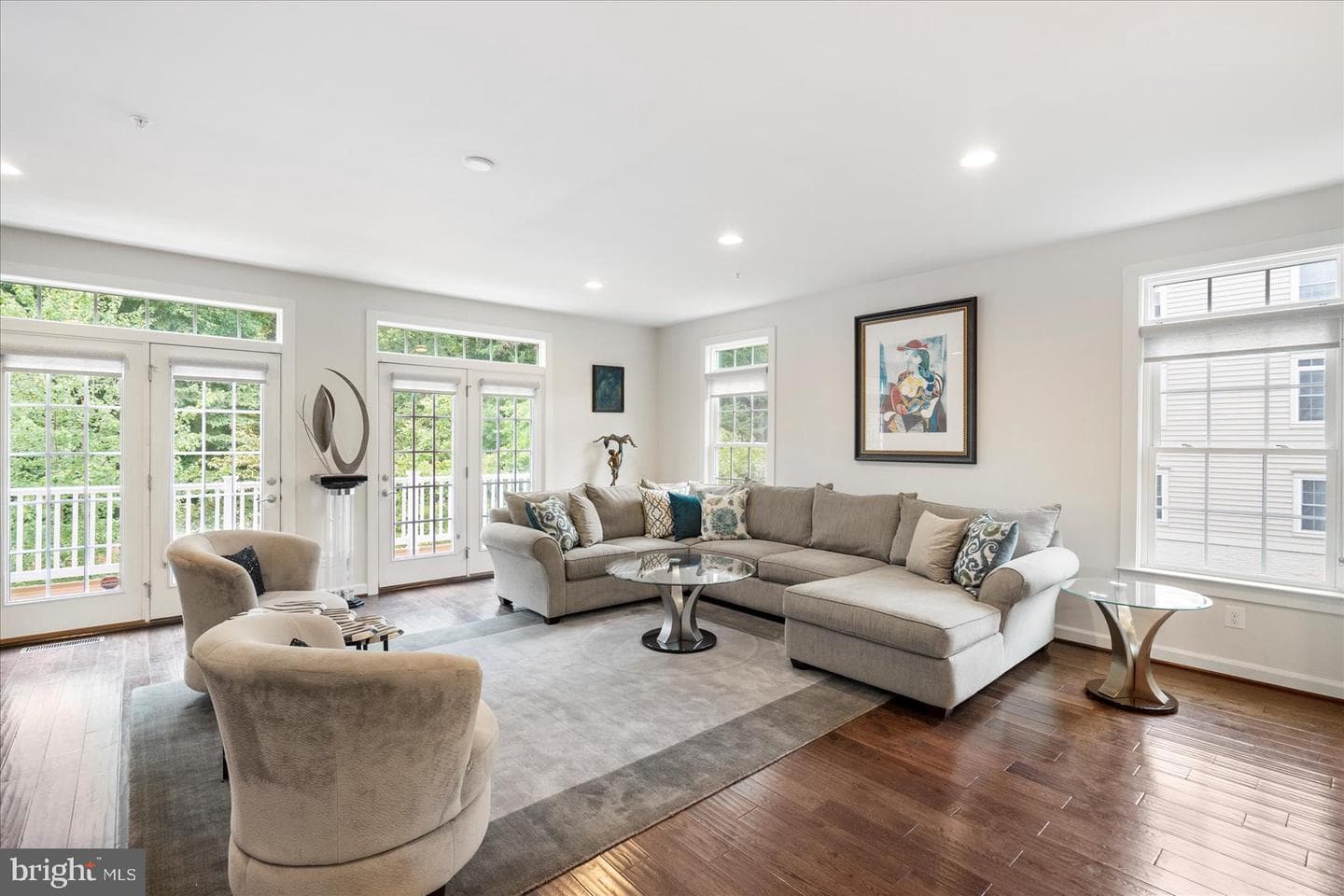 8634 Springvale Drive photo 21