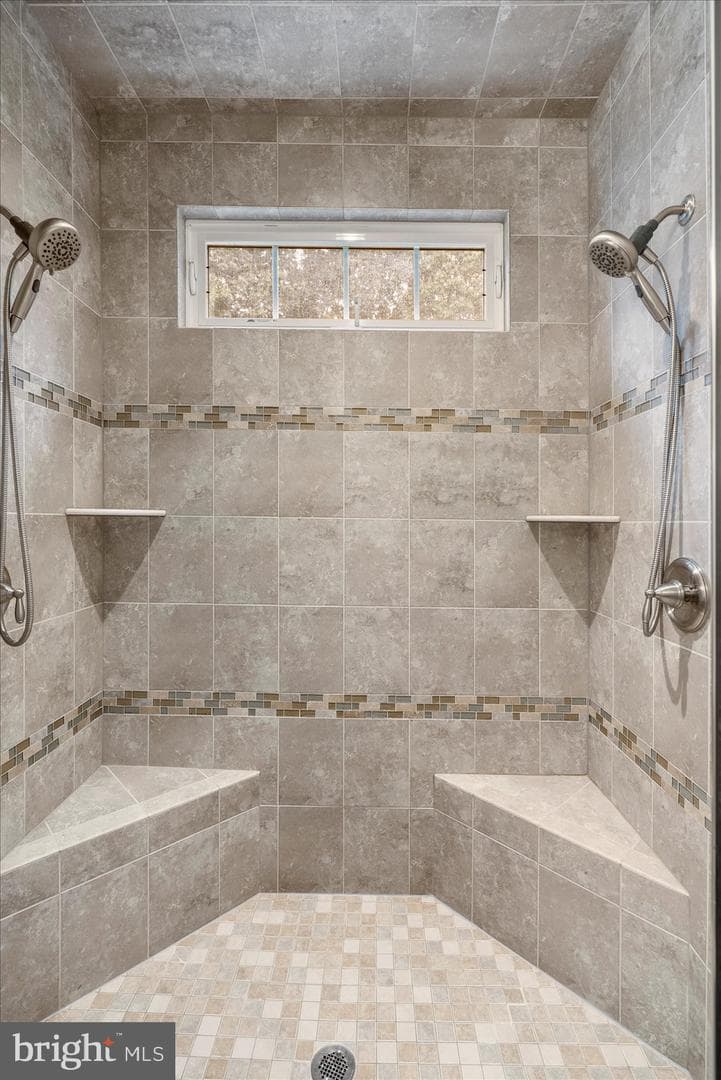 8634 Springvale Drive photo 30