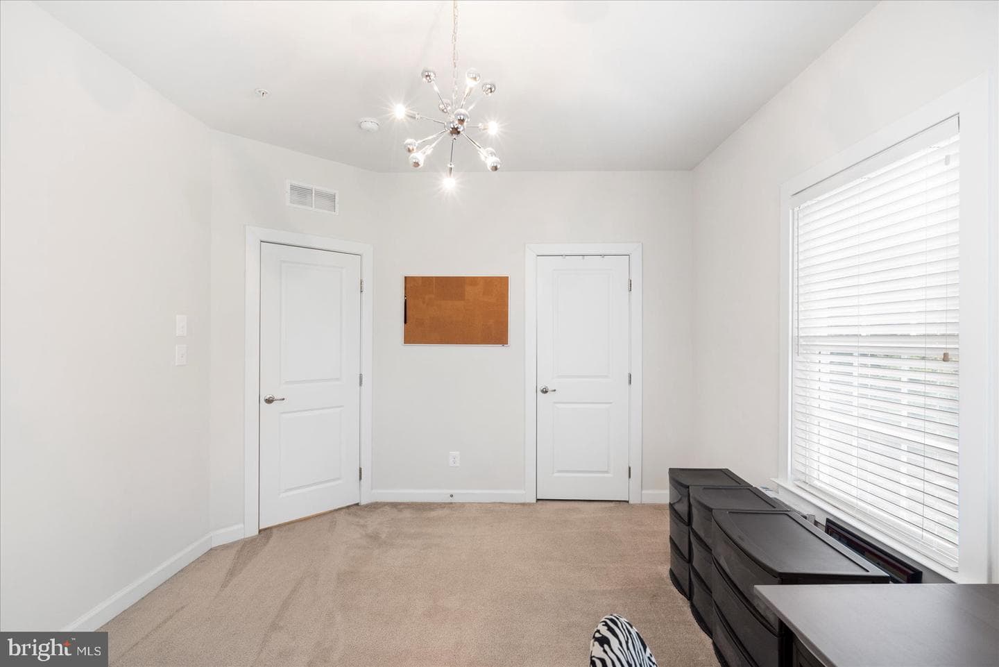 8634 Springvale Drive photo 34