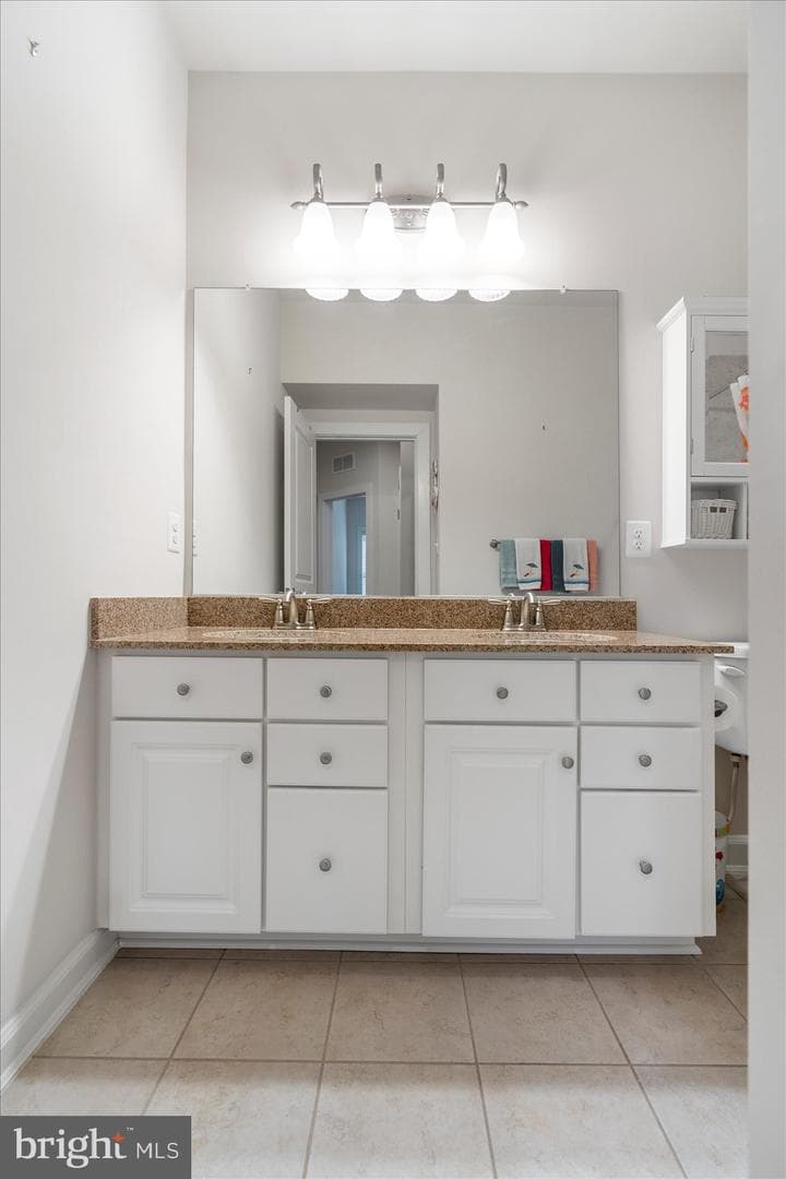 8634 Springvale Drive photo 36