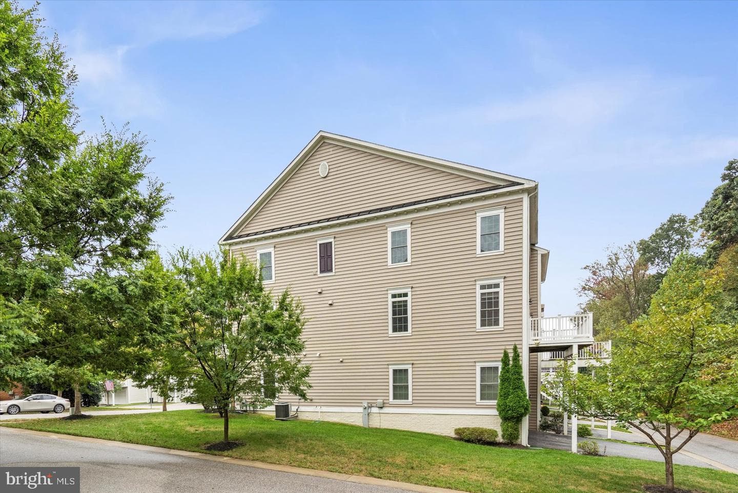 8634 Springvale Drive photo 43