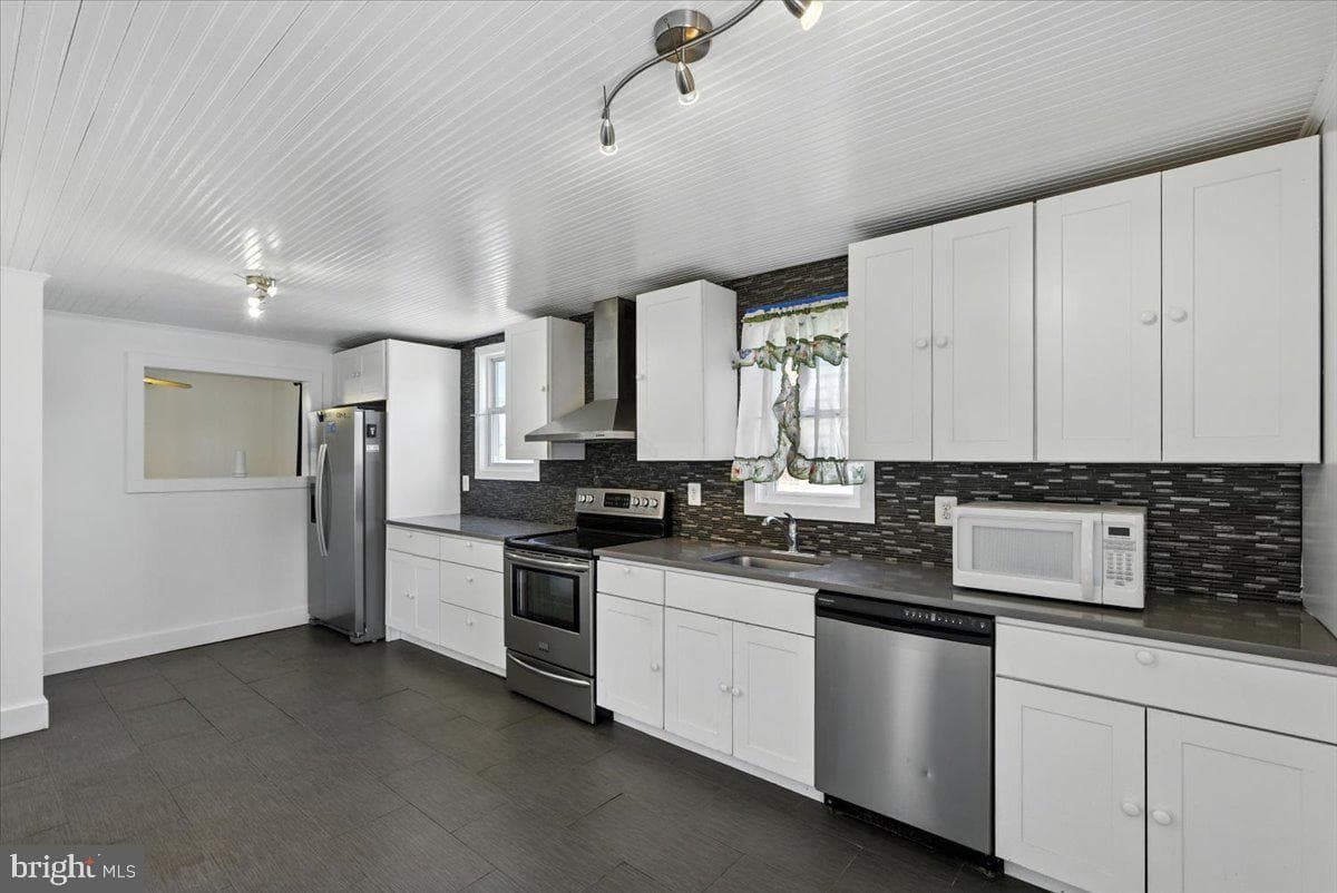 2109 Smith Avenue photo 14