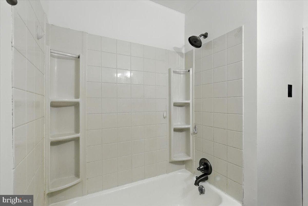 2109 Smith Avenue photo 18