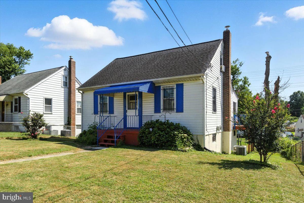 2109 Smith Avenue photo 2