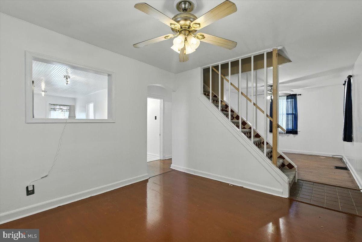 2109 Smith Avenue photo 6