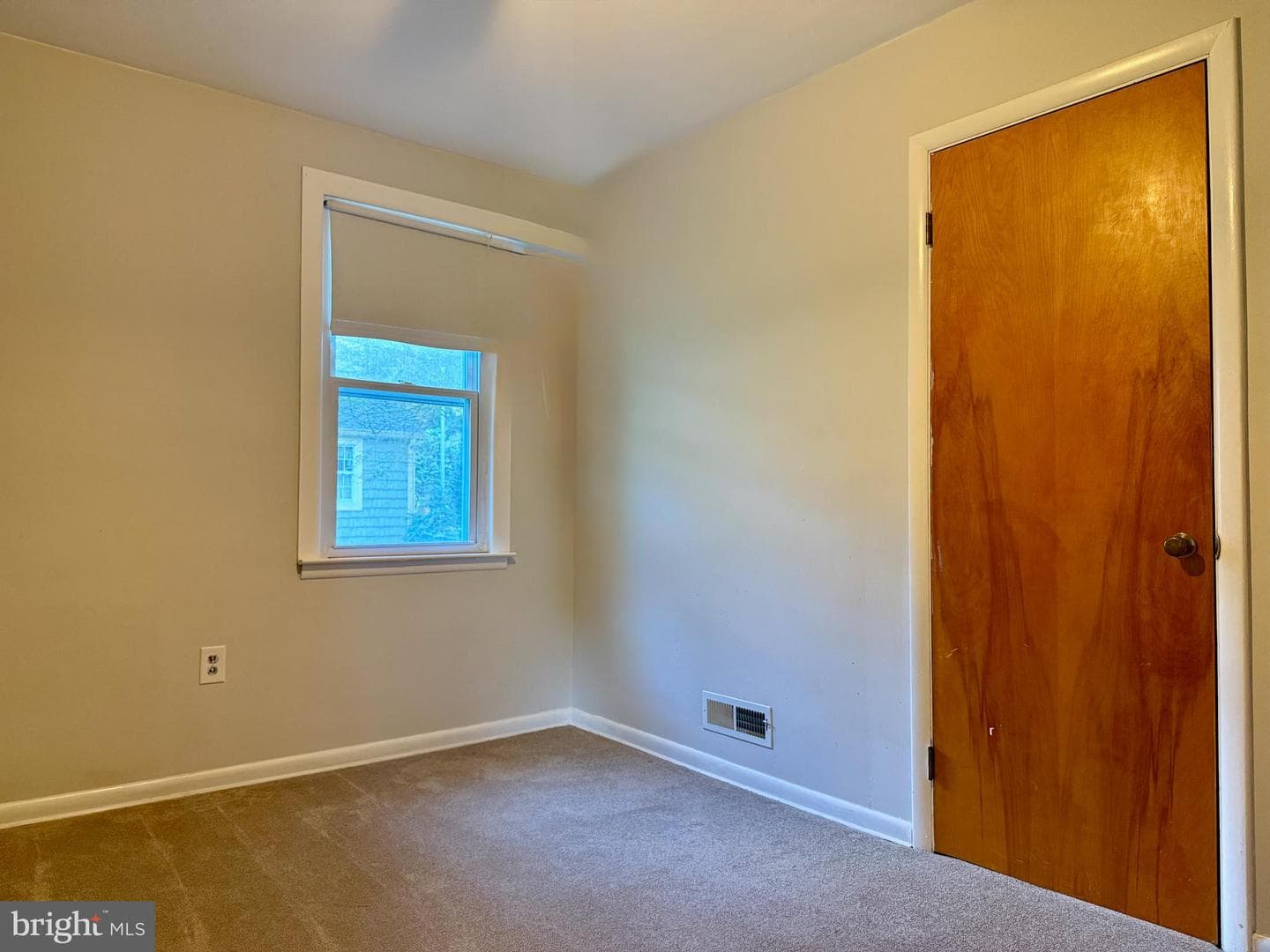 3817 Schroeder Avenue photo 28