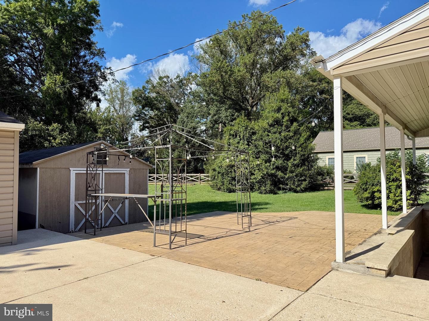 3817 Schroeder Avenue photo 8