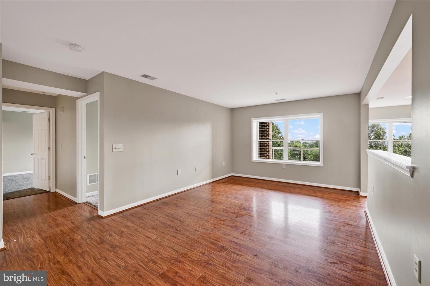 12240 Roundwood Road #706 photo 19