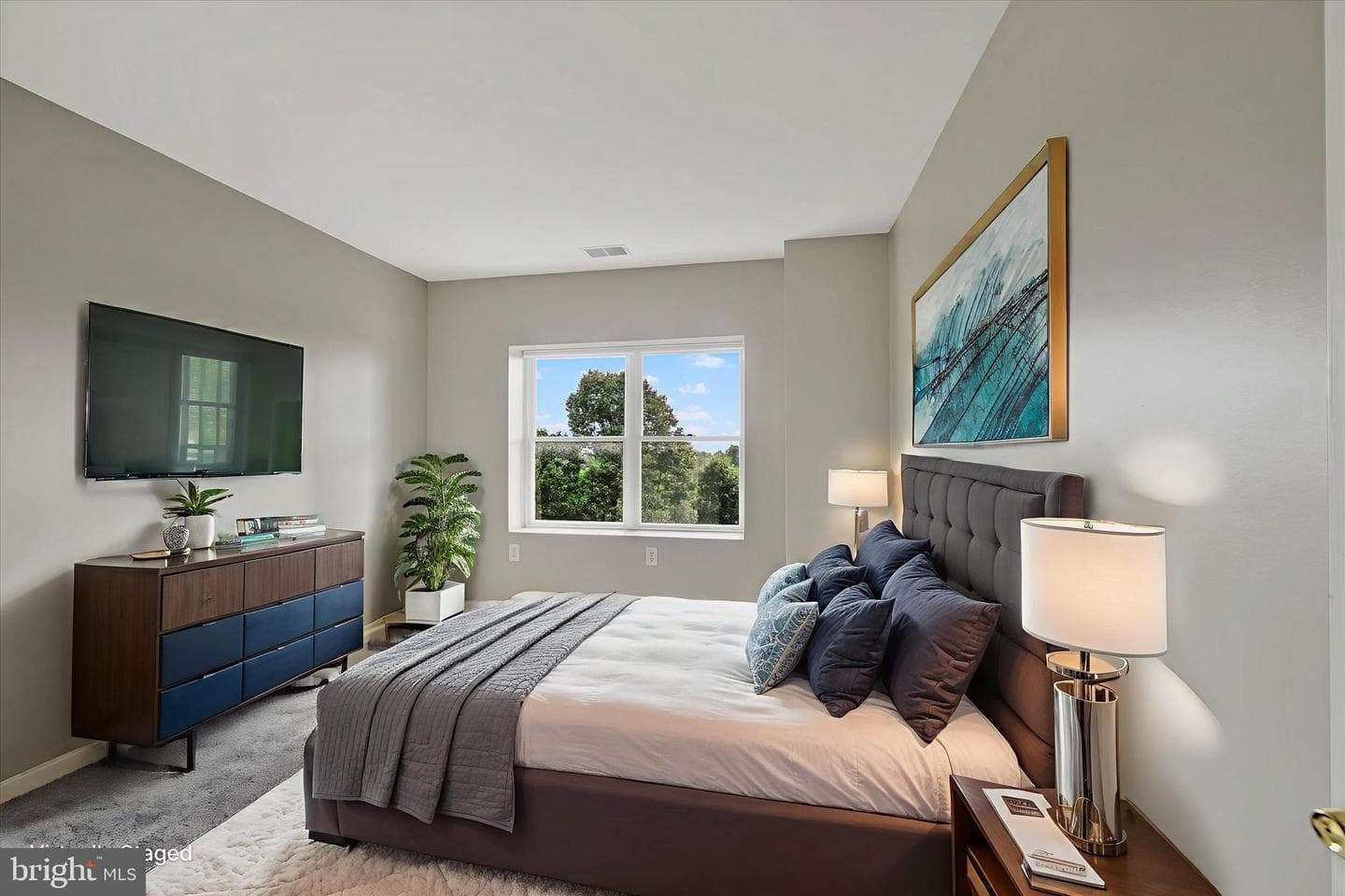 12240 Roundwood Road #706 photo 24