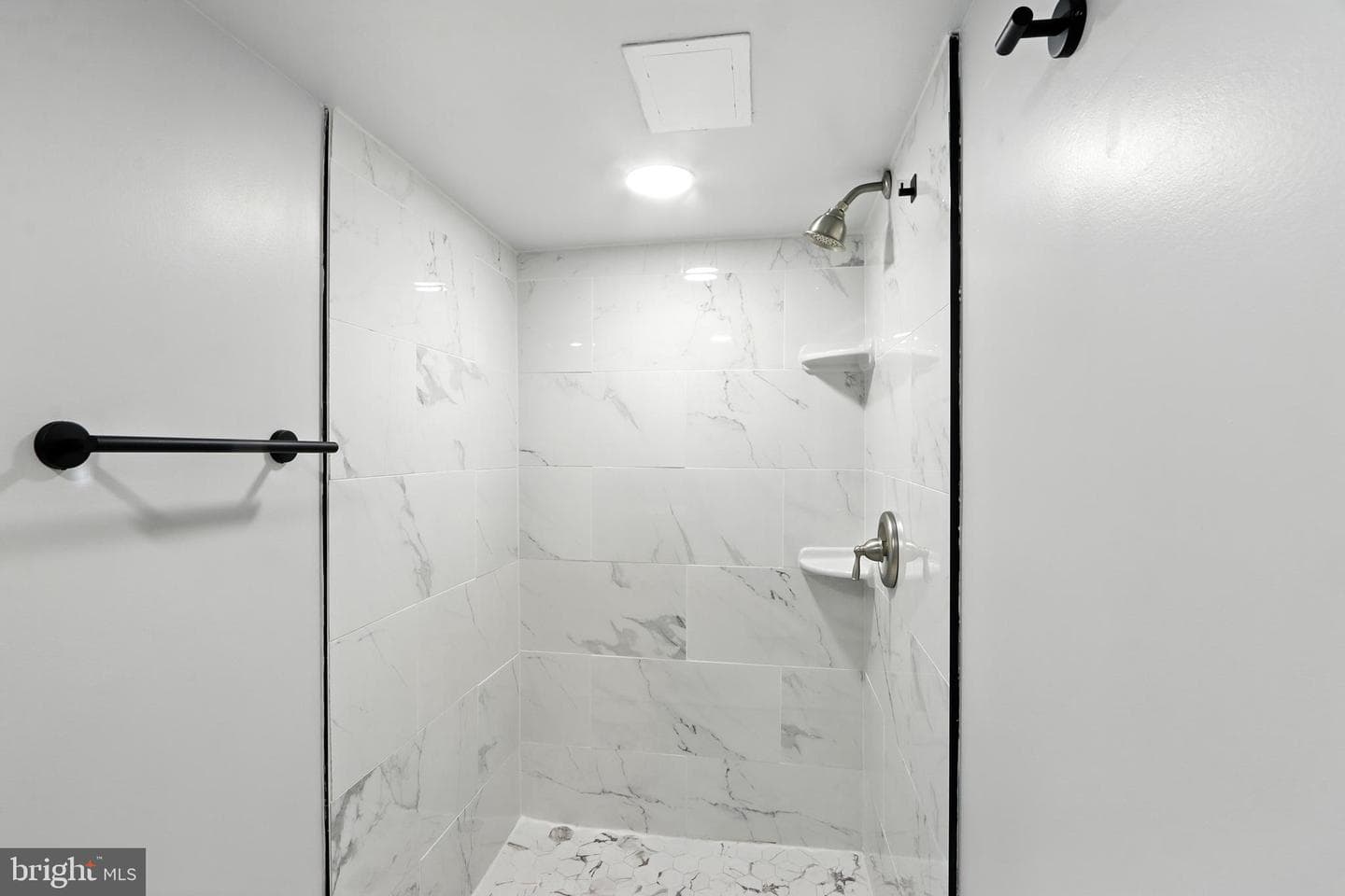 6603 Fairmount Avenue photo 13