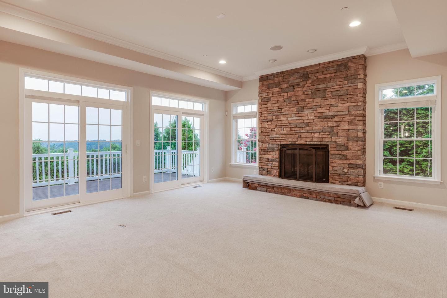 3913 Briar Knoll Circle photo 12