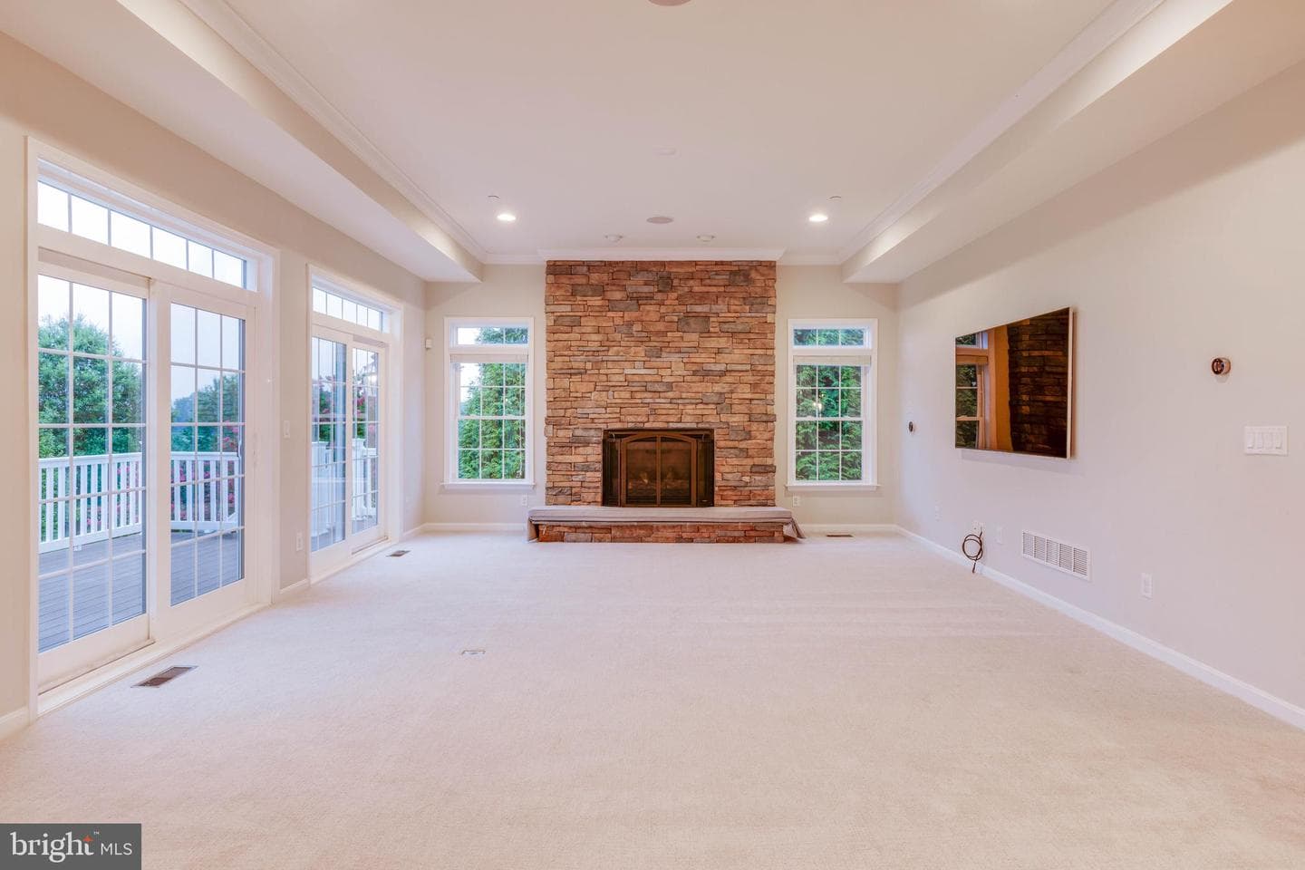 3913 Briar Knoll Circle photo 13