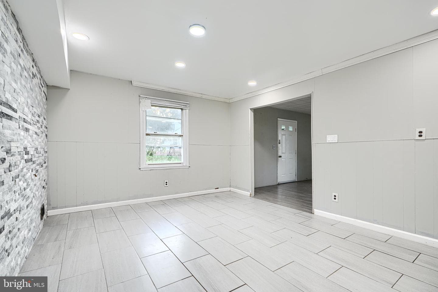 7829 Oakleigh Road photo 12
