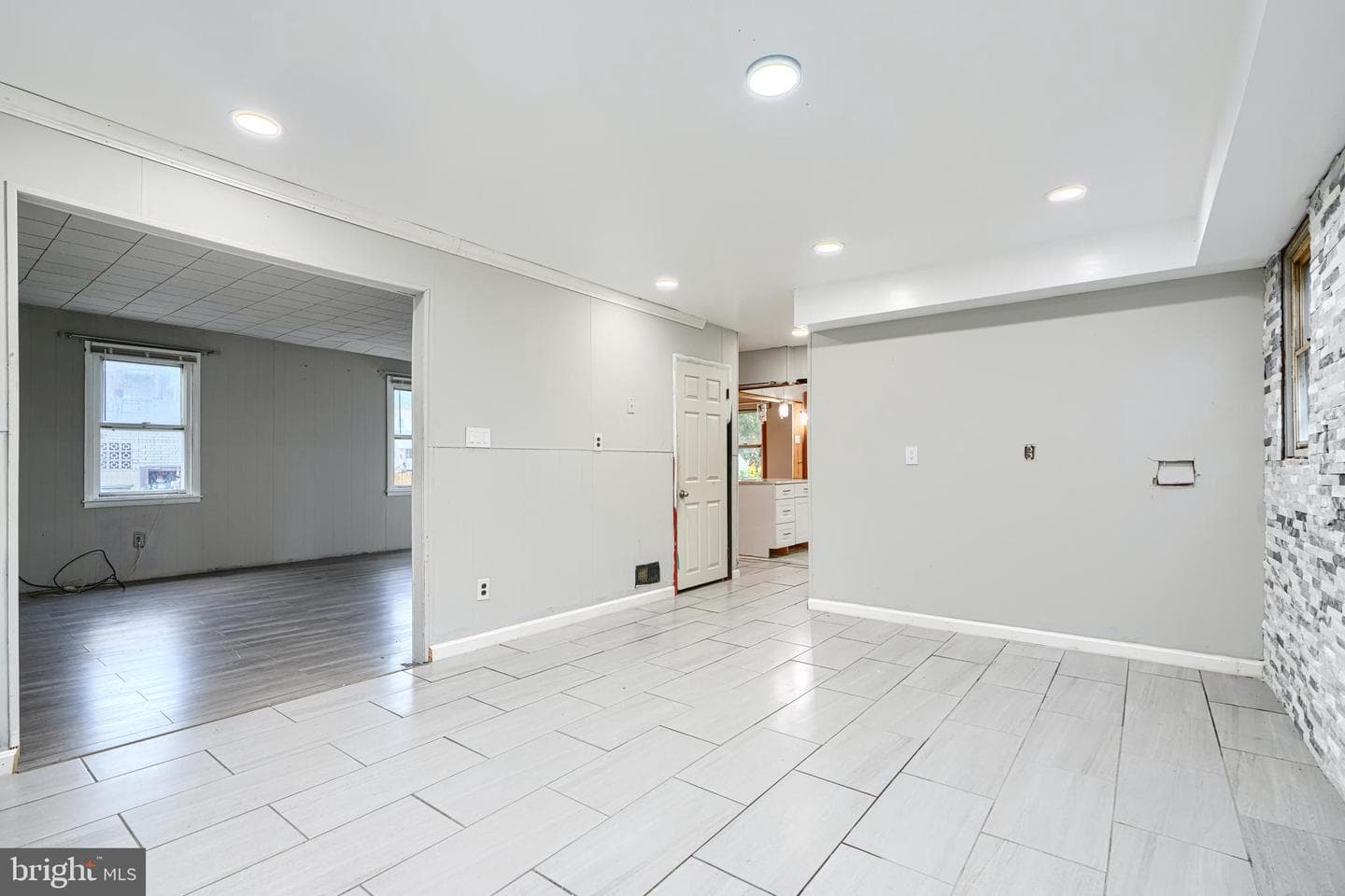 7829 Oakleigh Road photo 17