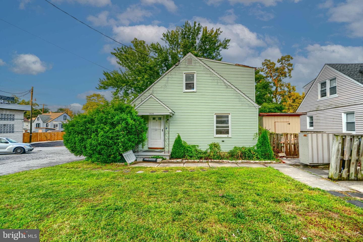7829 Oakleigh Road photo 2
