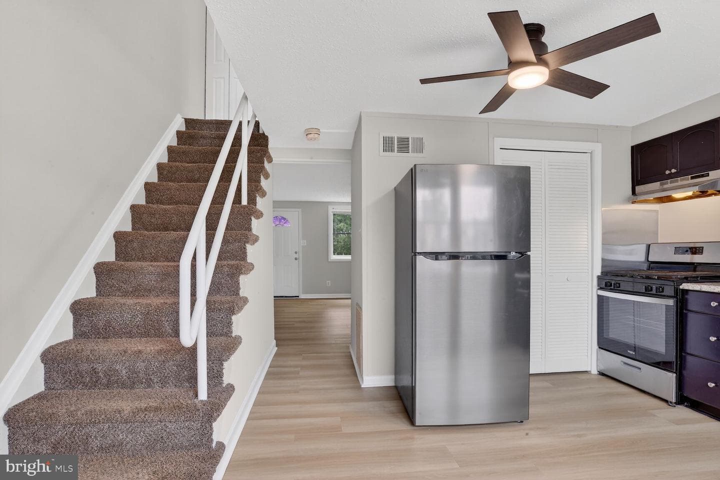 3168 Shiloh Court photo 2