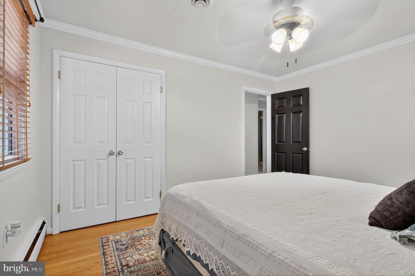 8211 Laurel Drive photo 14
