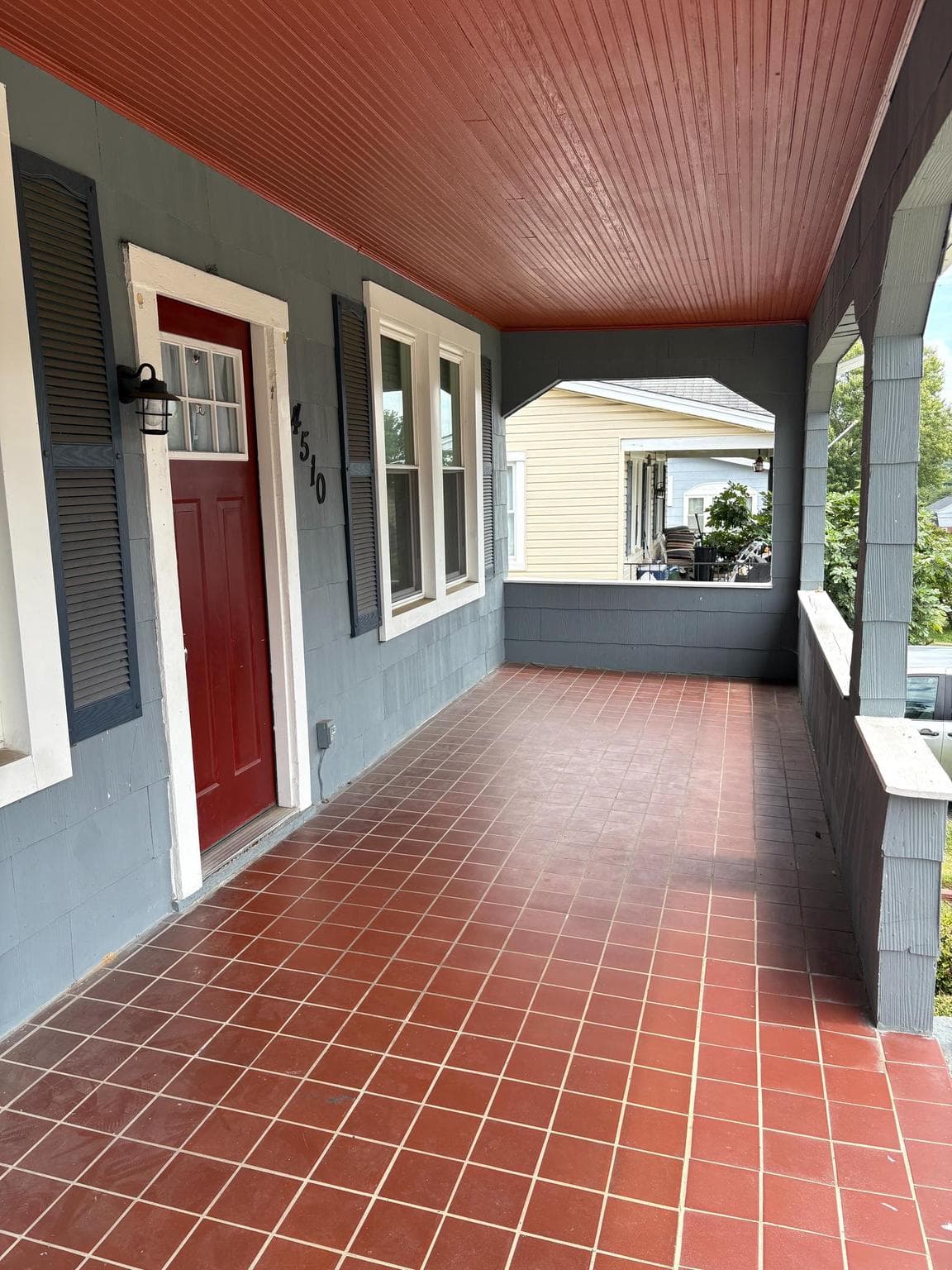 4510 Forest View Avenue photo 3