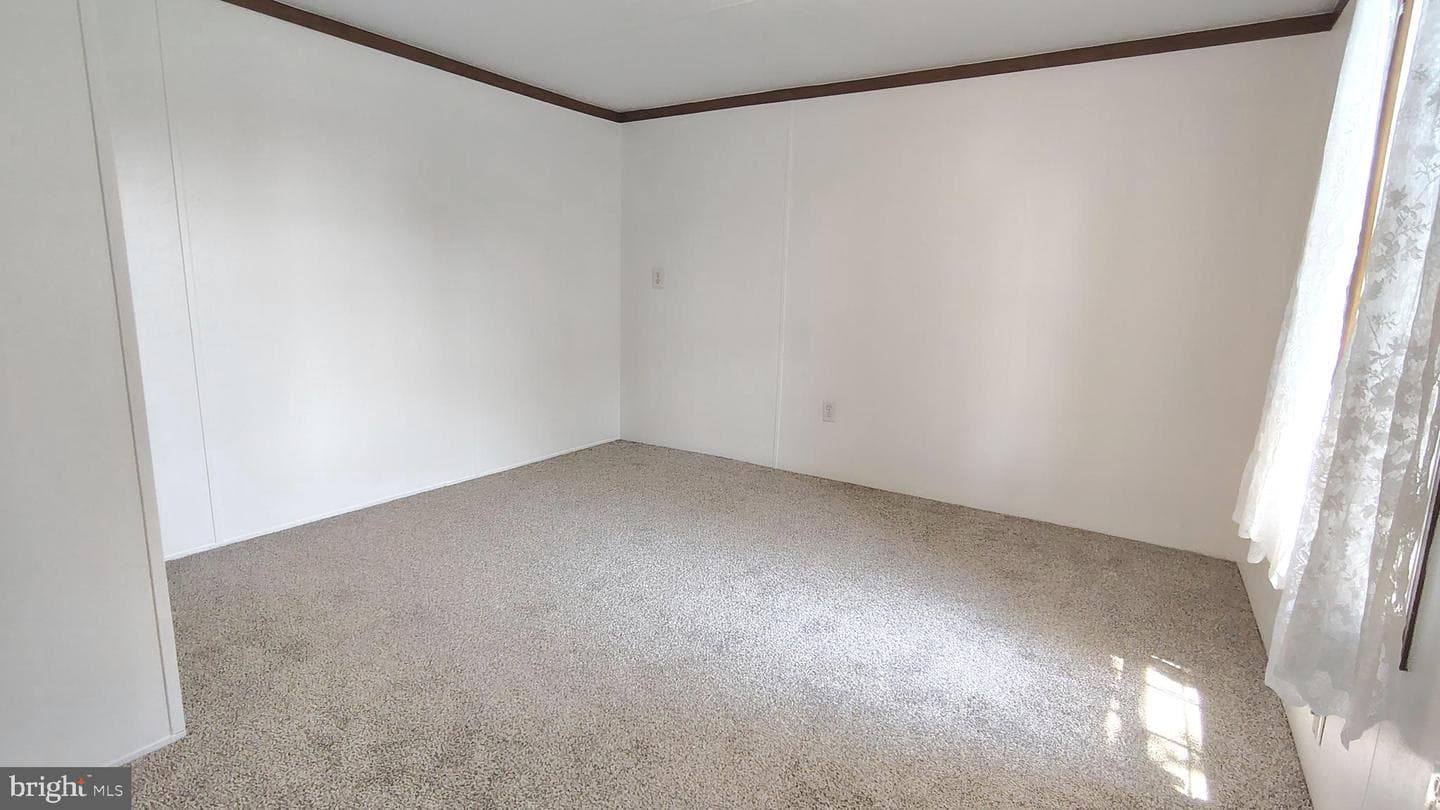 3617 Dahlia Lane photo 14