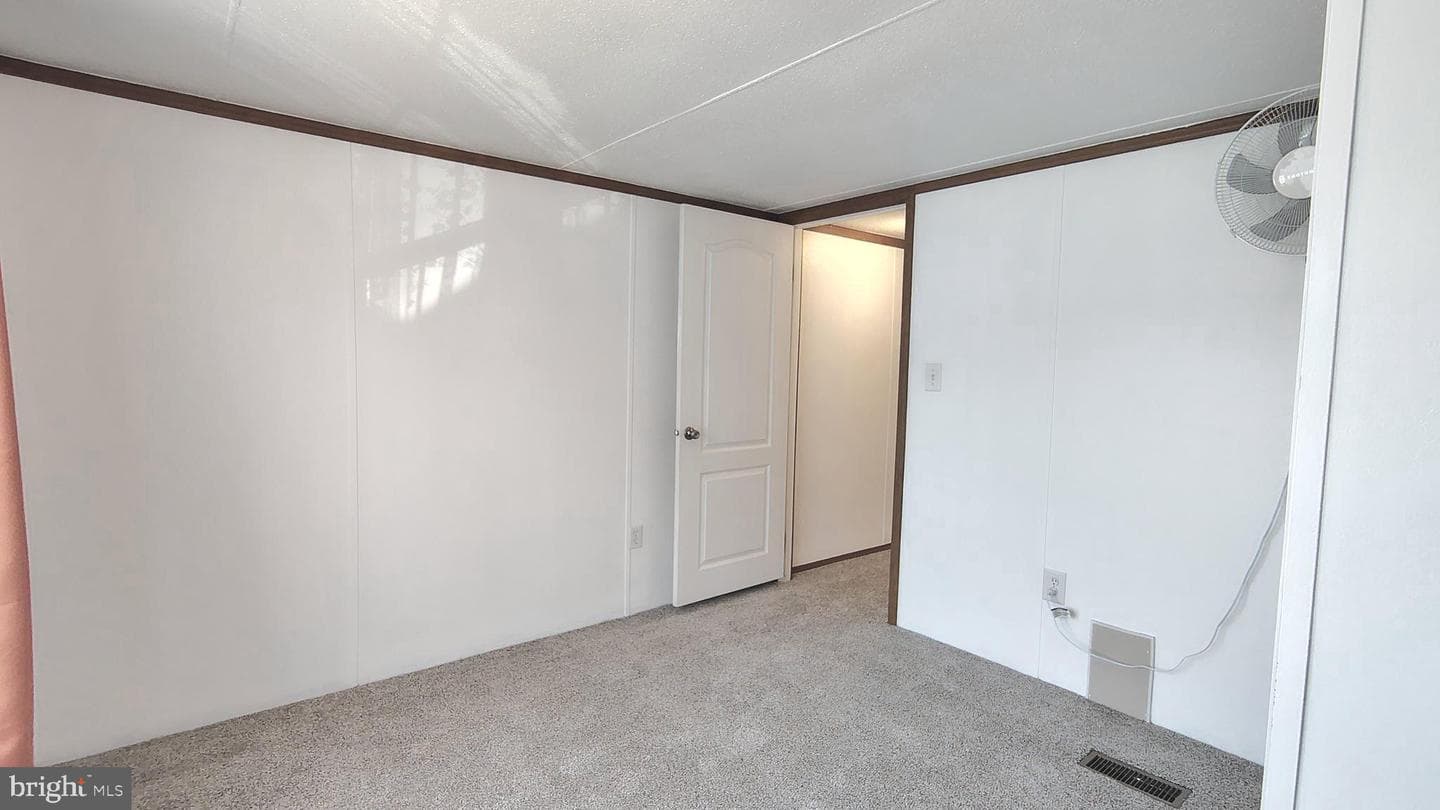 3617 Dahlia Lane photo 17