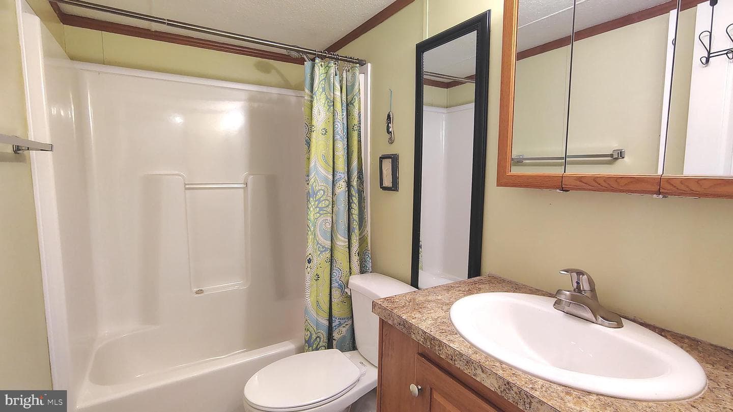 3617 Dahlia Lane photo 18