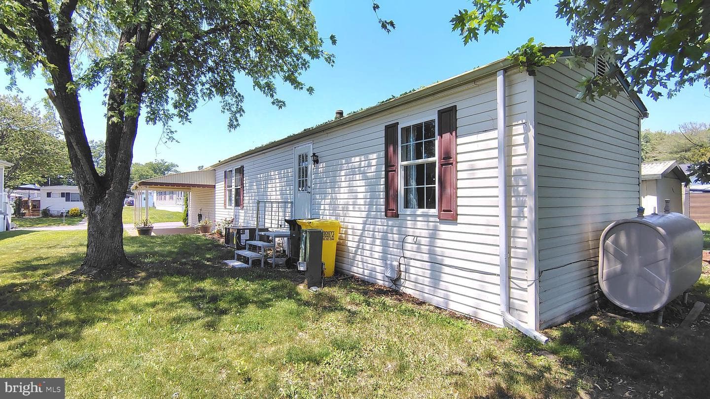 3617 Dahlia Lane photo 26