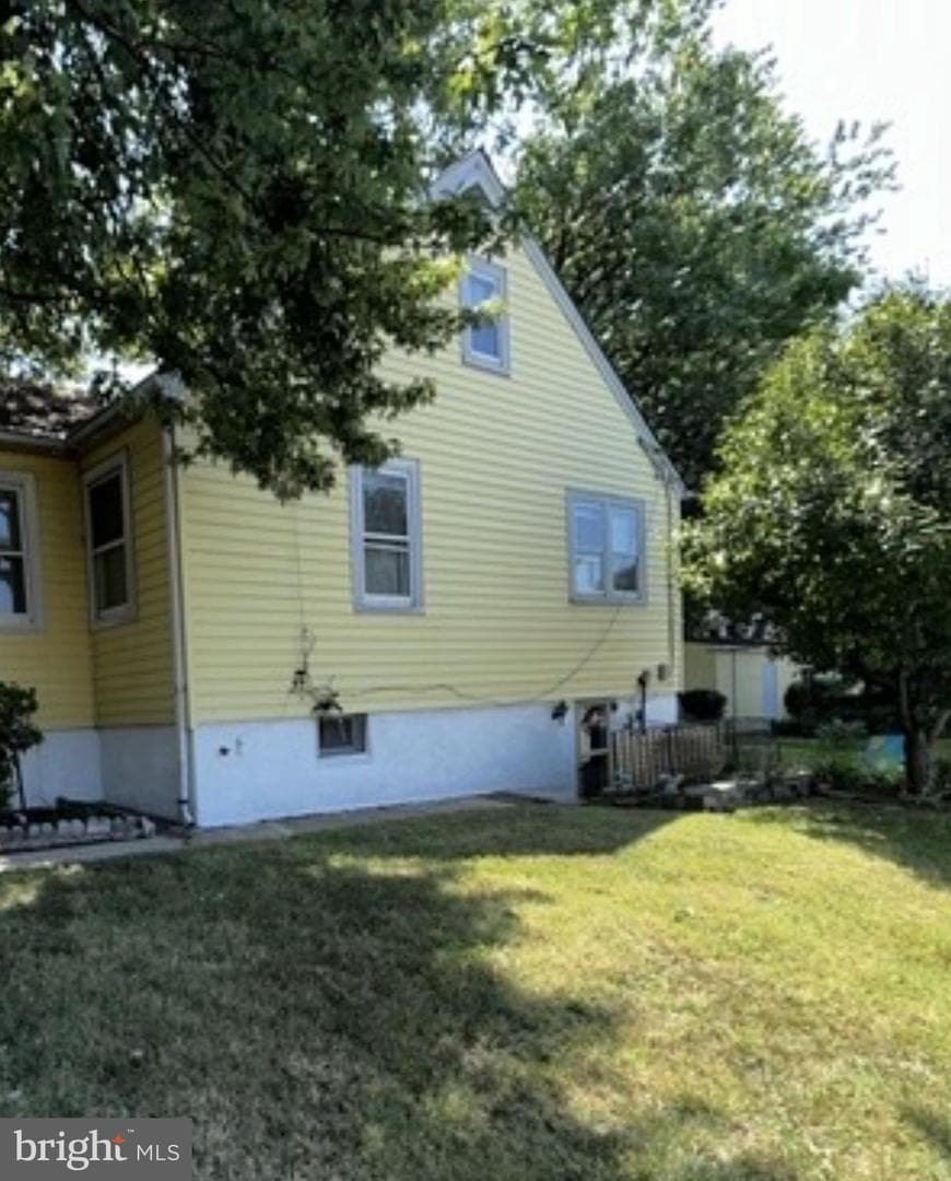 103 Wells Avenue photo 14