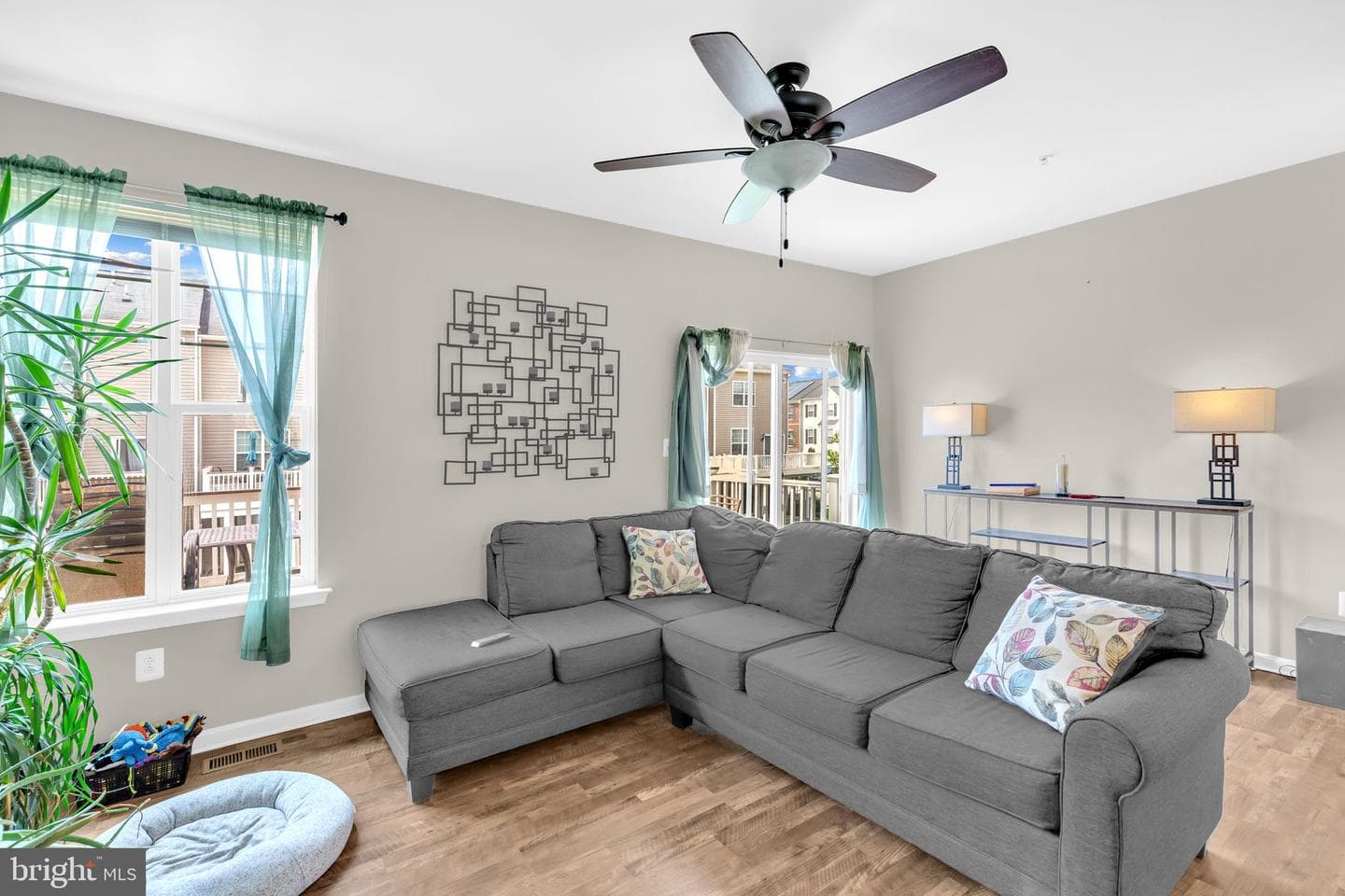 7607 Town View Drive photo 4