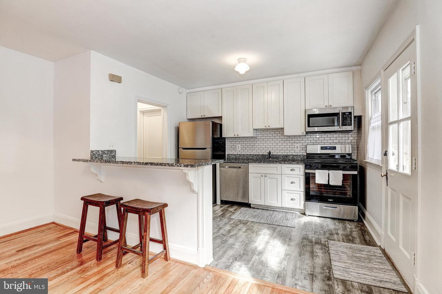 2471 Fairway photo 11