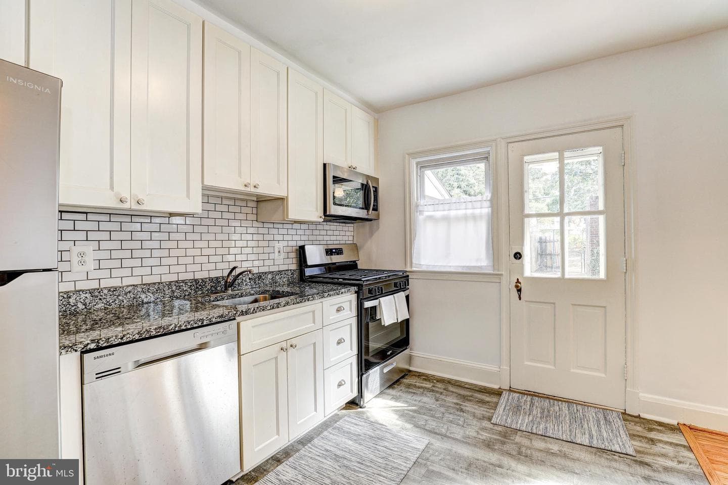 2471 Fairway photo 12