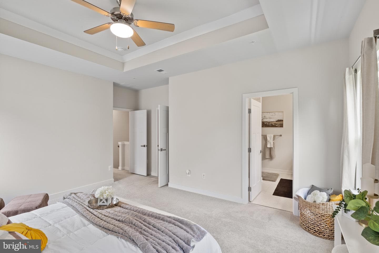 561 Katherine Avenue photo 13