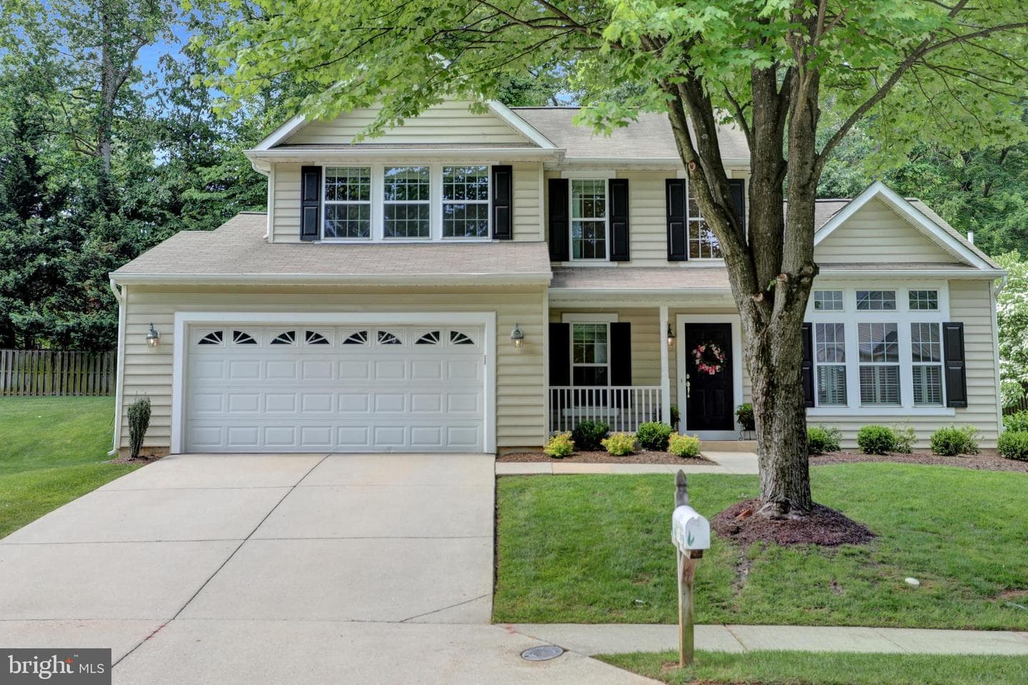 8 Farnham Way photo 50