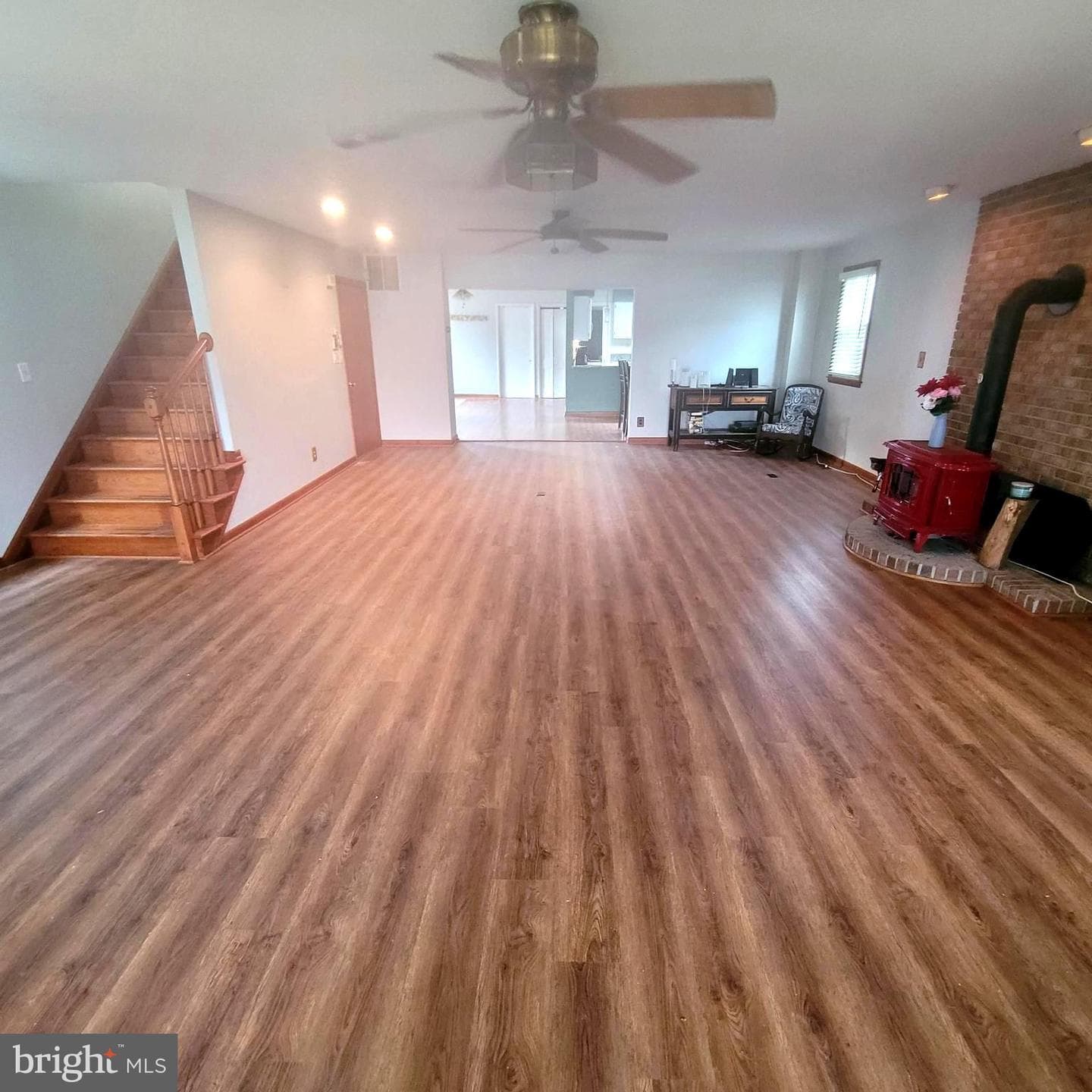 154 Kingston Park Lane photo 6