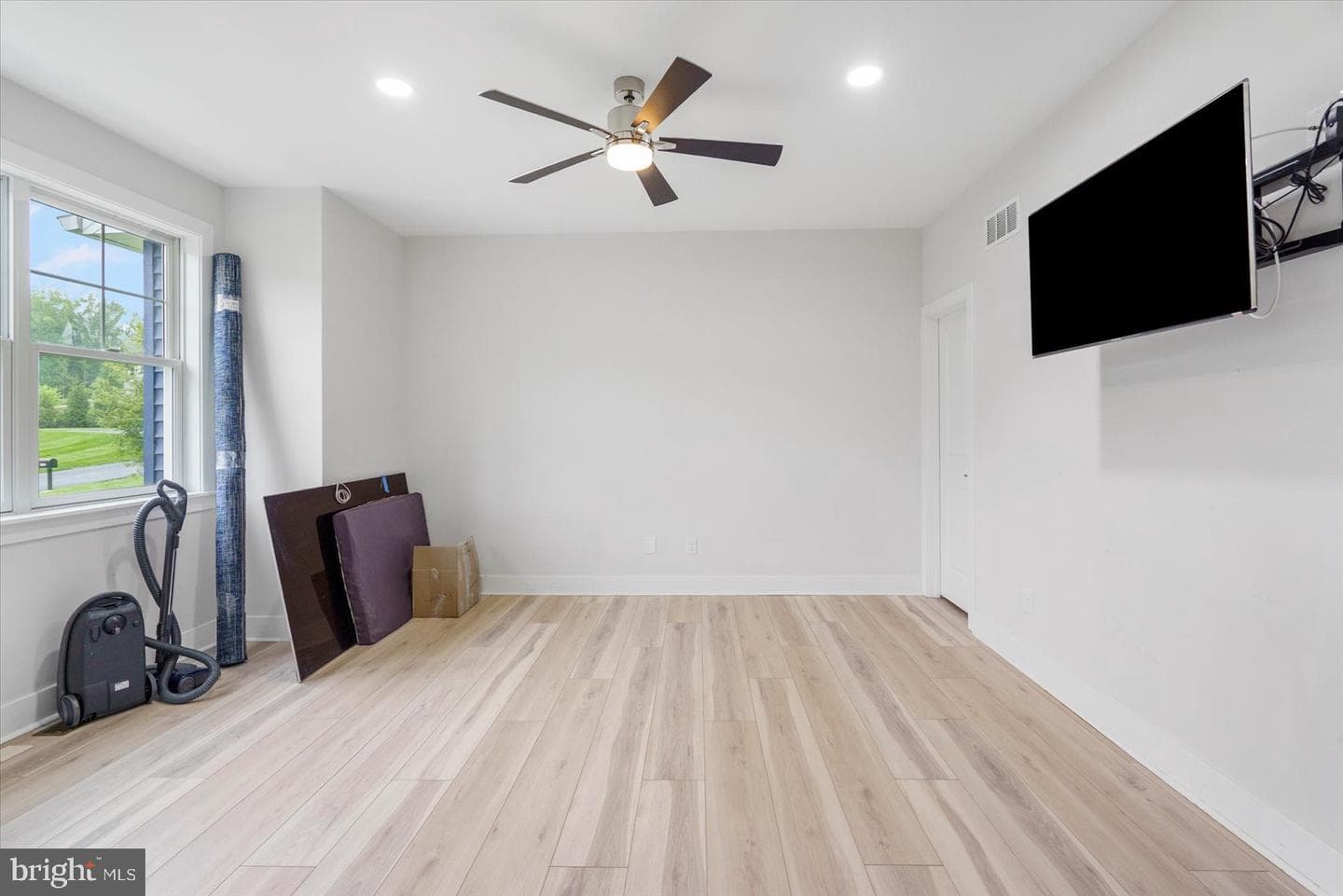 8110 Redstone Road photo 18