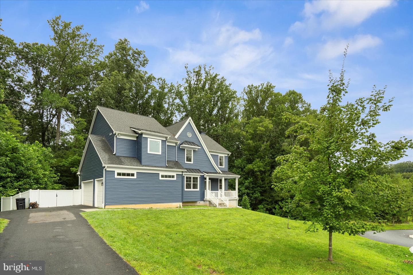 8110 Redstone Road photo 2