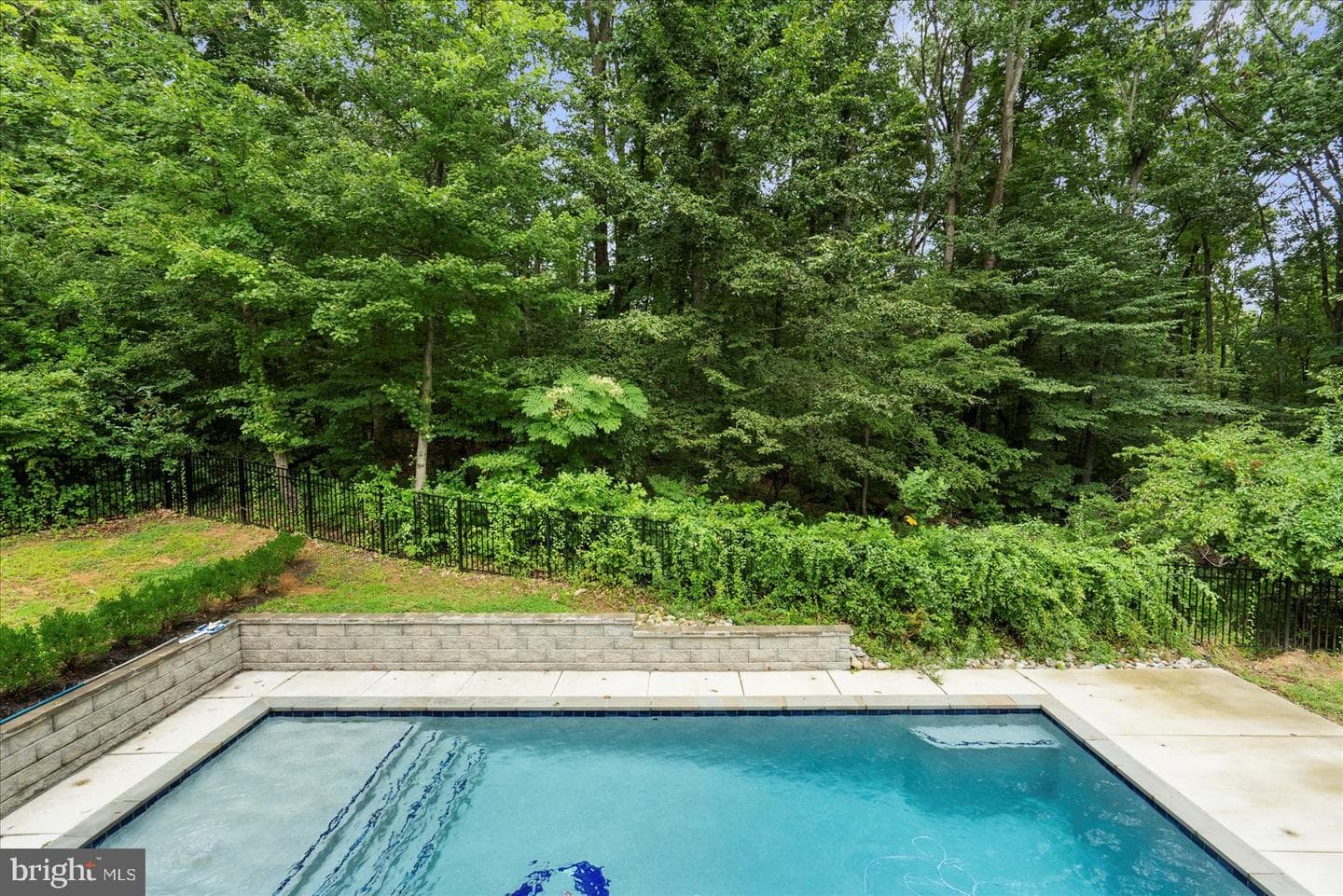 8110 Redstone Road photo 59
