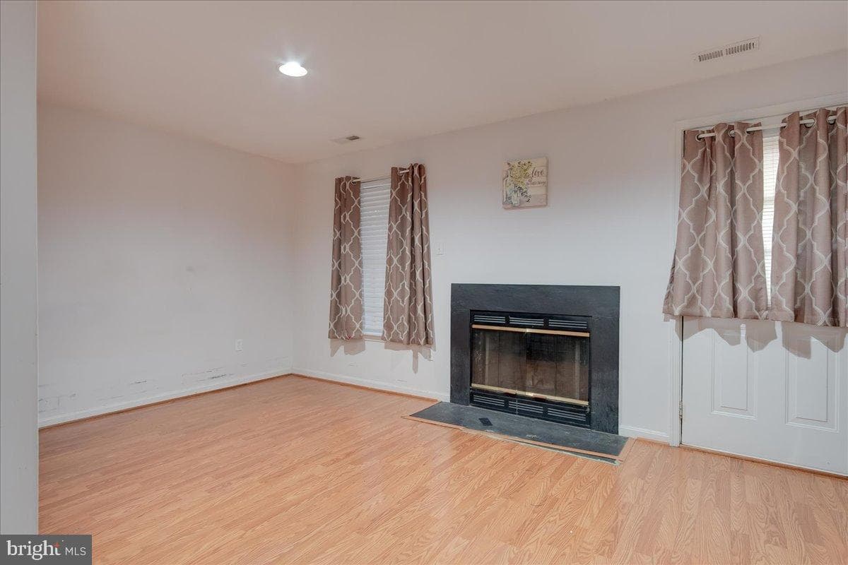 3915 Queens Lace Street photo 17