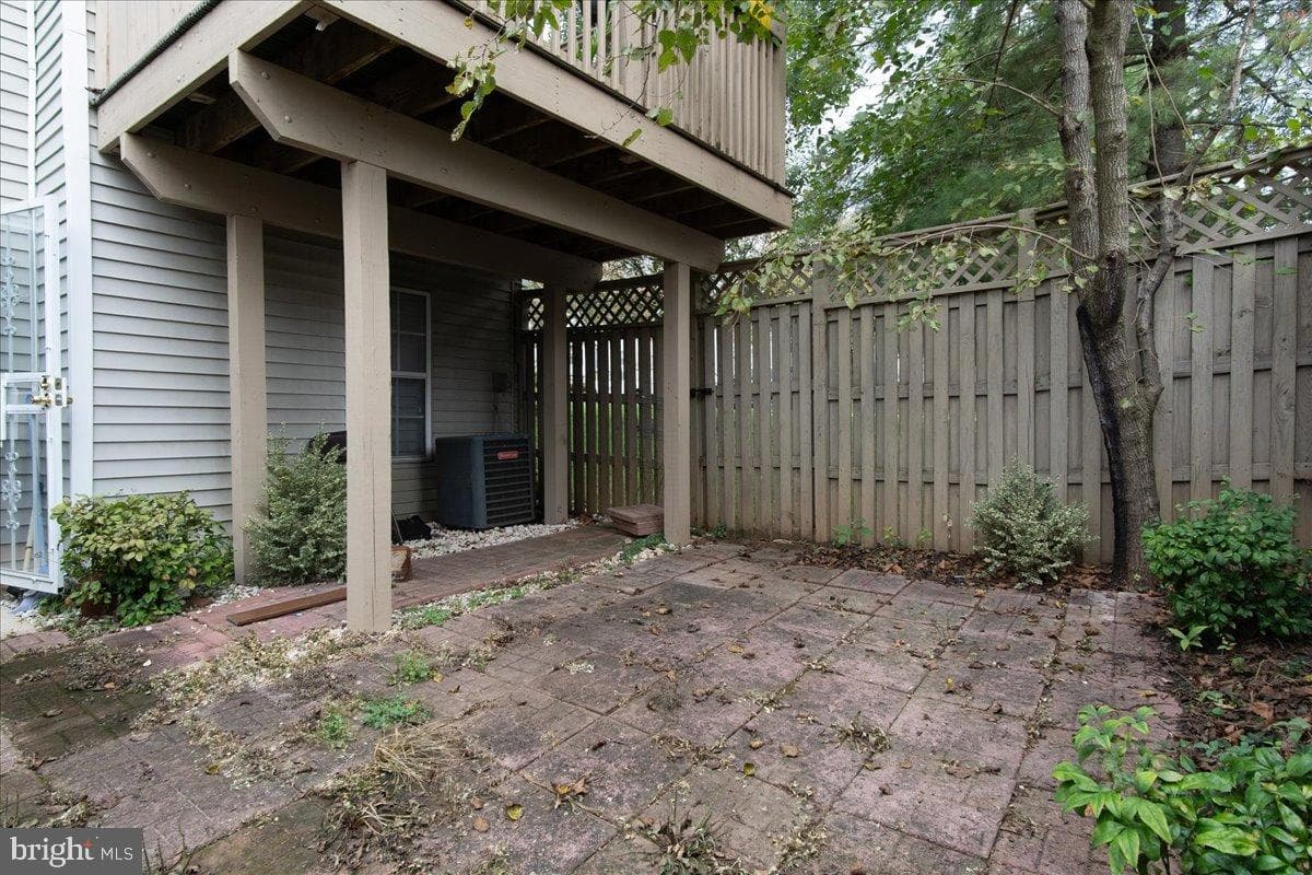 3915 Queens Lace Street photo 22